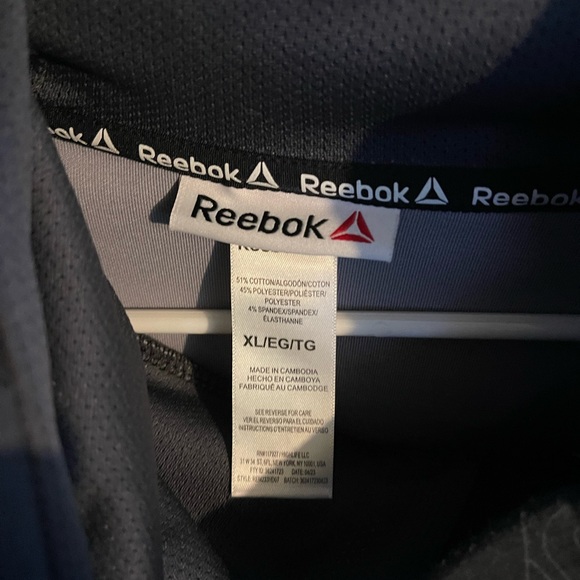 Reebok Hoodie - Picture 3 of 3